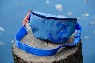 Segeltuch Bauchtasche mit blauer 3
